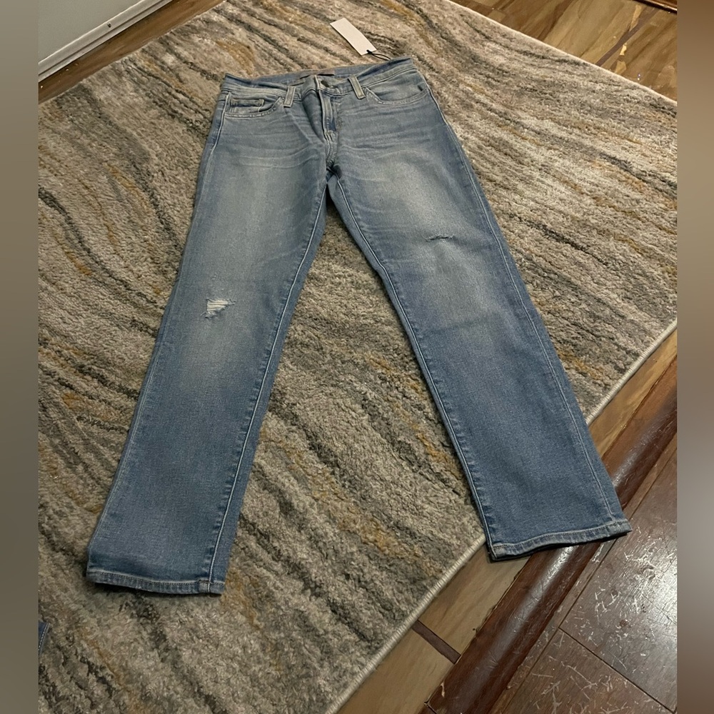 Joe's Jeans
The Bobby Boyfriend Jeans size 24